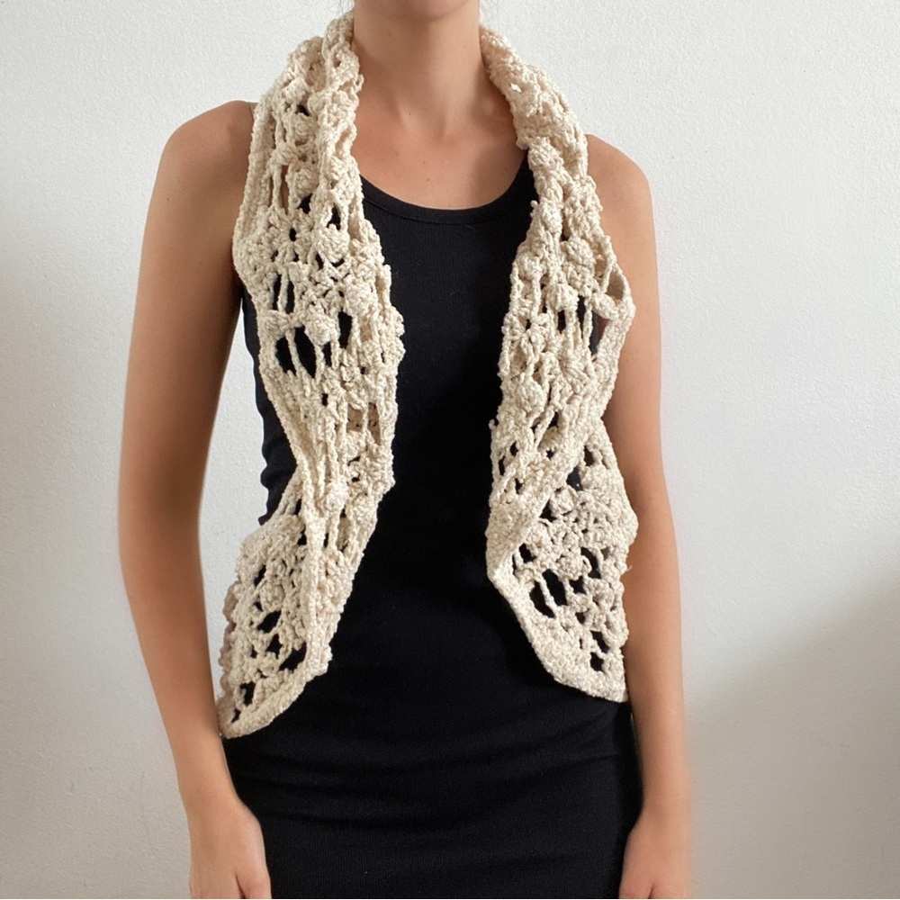 Vintage crochet vest cardigan shrug coverup one size fits all S M L